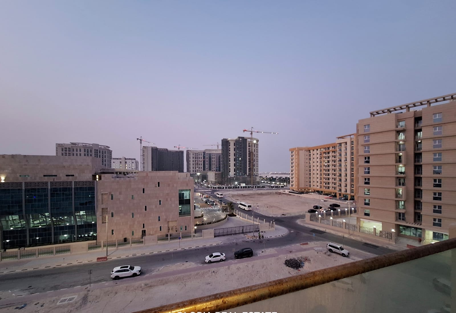Fully Furnished 1-Bedroom Apartment for Rent in Al Erkyah | City View thumbnail 5